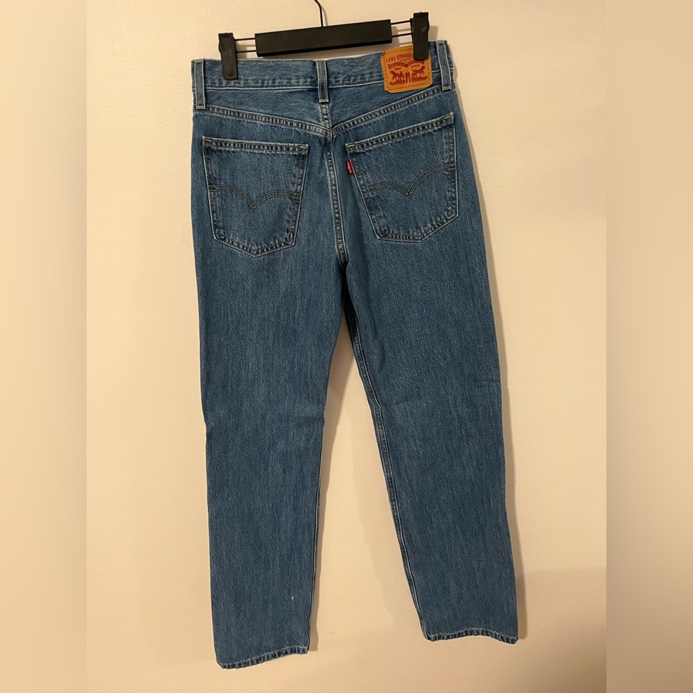 Levi's low pros never worn in size 27